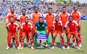 "Reka ibyo guhembwa no kurya ikibazo”-Umutoza wa Etincelles FC