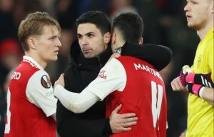 Mikel Arteta yahishuye ijambo Martinelli yamubwiye nyuma yo gutuma Arsenal isezererwa