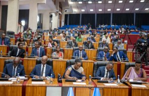 Abemerewe kwiyamamariza kuba abadepite bamaze kumenyekana bose