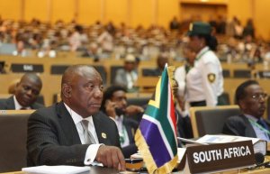 Perezida Ramaphosa yasabye umuryango wa Afurika yunze ubumwe gufatanya mu kugarura amahoro mu karere
