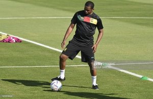 Samuel Eto'o yakoranye imyitozo n'ikipe y'igihugu kandi ari umuyobozi [AMAFOTO]