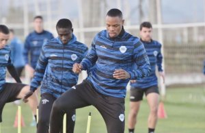 Rwatubyaye yaciye mu rihumye Rayon Sports yisubirira i Burayi