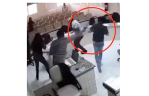 Umusore yarasiye mu rukiko uwaburanaga ashinjwa kwica se