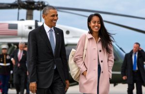 Michelle Obama yagaragaje uko yakiriye icyemezo cy'umukobwa we cyo kwiyambura izina ry'umuryango