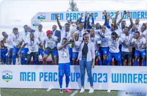 Rayon Sports yegukanye Igikombe cy'Amahoro cya 2023 yaherukaga muri 2016