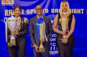 Kigali Boss Babes n'abandi bakunzi b'akadasohoka ba Rayon Sports bayihaye akayabo