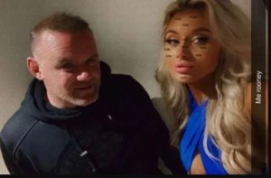Wayne Rooney ashobora kwirukanwa kubera kunywa agasembuye abakobwa bakiri bato bambaye ubusa bakamukiniraho