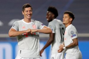 Bayern Munich yandagaje ku buryo bubabaje FC Barcelona iyisezerera muri Champions League