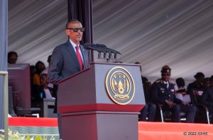 Perezida Kagame yasabye aba Ofisiye bashya kwimika ikinyabupfura mu byo bakora byose