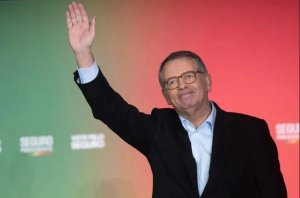 Portugal: Antonio José Seguro yatsinze amatora ya Perezida