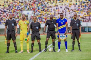 CAF yahaye ibihano bikarishye abasifuzi batanditse ikarita y'umuhondo ya Kevin Muhire