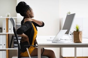 Menya ingaruka zo kwicara umwanya munini udacishamo ngo uhaguruke