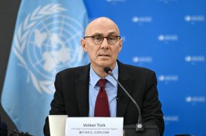 Intonganya zikomeye zavutse hagati y'u Bufaransa na Amerika