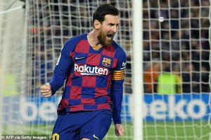 Manchester City yatanze akayabo k'amamiliyoni n'abakinnyi 3 kugira ngo ibone Messi