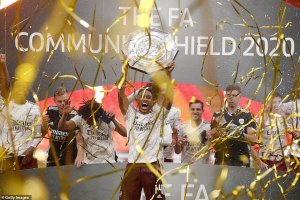 Arsenal yatsinze Liverpool kuri penaliti yegukana Community Shield ya 16 mu mateka yayo
