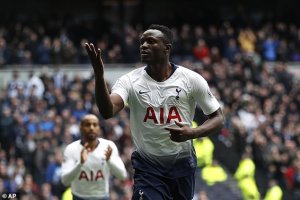 Victor Wanyama yiyemeje guhangana n'umu slayqueen wavuze ko basambanye akamwishyura 5000 by'amapawundi