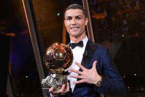 Arsene Wenger yahishuye ibyo benshi batamenye kuri gahunda yo kugura Cristiano Ronaldo