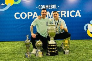 "Nakwemera gupfa kubera Lionel Messi"-Umunyezamu Martinez 