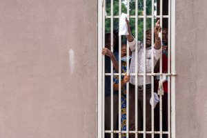 RDC:Umupolisi yarashe umunyeshuri wo muri Kaminuza amuziza kutambara agapfukamunwa