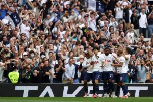 Tottenham yashyize amahwa mu nzira ya Manchester City yo kwisubiza Premier League 