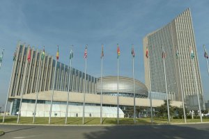AU yahakanye amakuru yo kwimura ikicaro cyayo muri Ethiopia kikazanwa mu Rwanda