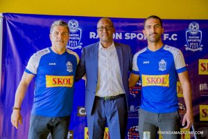 Rayon Sports yerekanye abatoza 2 bo muri Portugal bayemerera igikombe