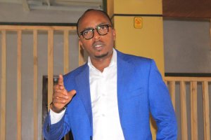 Umunyamabanga Mukuru wa FERWAFA yegurijwe rimwe n'ushinzwe amarushanwa [YAVUGURUWE]