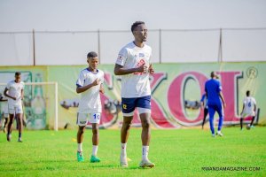 Perezida wa Rayon Sports yavuze ku byerekeye gusinyisha Caleb uri kuyikoreramo imyitozo