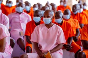 Uko Gereza zo mu Rwanda zirutanwa mu kugira abagororwa benshi