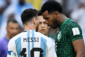 Umukinnyi wa Saudi Arabia yahishuye amagambo asesereza yabwiye Lionel Messi 