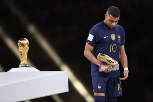 Kylian Mbappe mu nzira zo gufata umwanzuro ukomeye