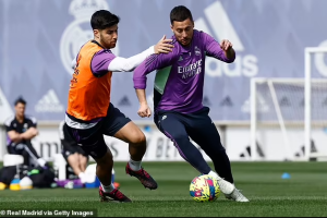 Eden Hazard ntagicana uwaka n'umutoza we Ancelotti
