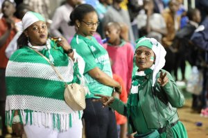 Ubuyobozi bwa Kiyovu Sports bwaremye agatima abafana bayo nyuma y'ibihano yafatiwe 