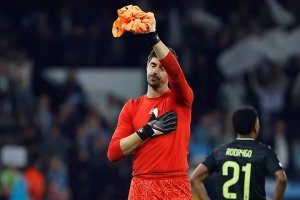 Real Madrid mu nzira yo kugura umunyezamu ukomeye nyuma yo kuvunika kwa Courtois