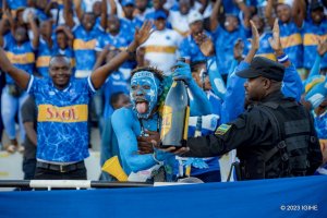 Ikipe ya Rayon Sports yahagaritse amwe mu matsinda y'abafana bayo