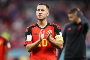 Kizigenza Eden Hazard yahagaritse gukina umupira w'amaguru ku myaka 32 gusa