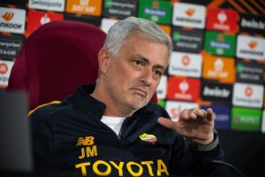 Jose Mourinho yemeje ko Arsenal itazatwara igikombe cya shampiyona cy'uyu mwaka
