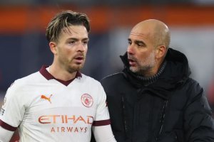 Pep Guardiola yagiriye inama ikomeye abakinnyi be nyuma y'akaga Grealish yahuye nako