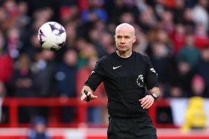 FA yahaye igihano umusifuzi uheruka gufasha Liverpool gutsinda