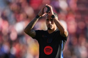 Hansi Flick yavuze kuri Raphinha wabaye inyenyeri muri FC Barselona