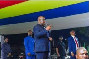 Tshisekedi yongeye kubwira abaturage be ko ahanganye na Perezida Kagame