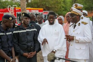 Perezida Faye yasabye ingabo z'u Bufaransa kumuvira mu gihugu