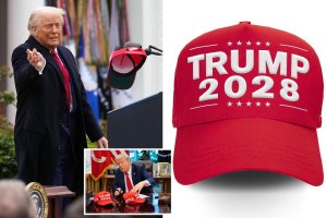 Hashyizwe hanze imyambaro yamamaza Trump mu matora azaba mu 2028