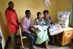 Umugore wibarutse akigera mu Rwanda avuye mu menyo ya FDLR, yahawe ibikoresho