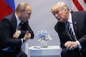 Putin yifurije Trump isabukuru nziza, baganira no kuri Iran na Israel
