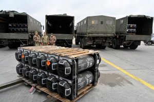 OTAN igiye guha Ukraine inkunga ya miliyari 50$