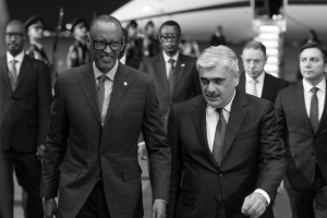 Perezida Kagame ari muri Azerbaijan