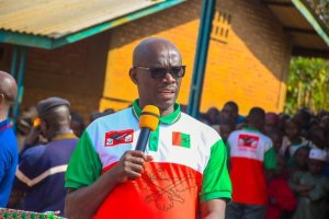 Révérien Ndikuriyo yeguye muri Sena mu gihe CNDD-FDD ivugwamo umwuka mubi