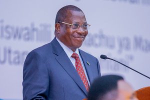 Ubutegetsi bwa Perezida Suluhu bwahakanye gufunga Dr. Mpango wari Visi Perezida
