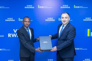 RDB yakiriye intumwa za Azerbaijan mu biganiro ku kunoza imitangire ya serivisi